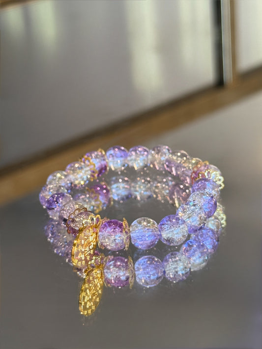 Marian Pendant Bracelet in Lilac